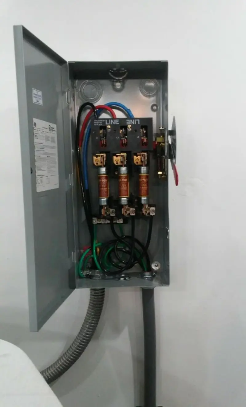 Three-phase disconnect switch installed for Electrical Wiring & Rewiring in Porter